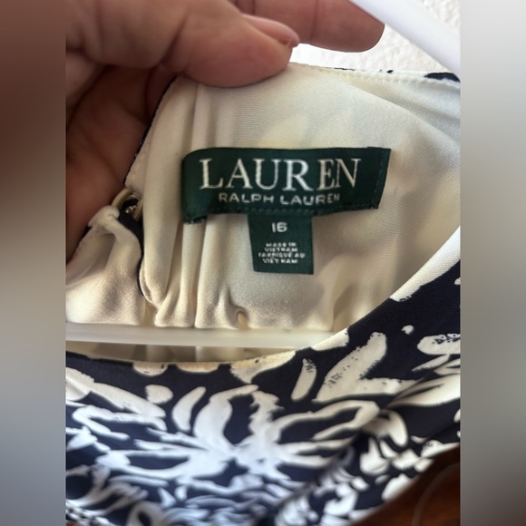 Lauren by Ralph Lauren Floral-Print Fit & Flare Dress (Navy/Cream) Sz 16 - Picture 6 of 7
